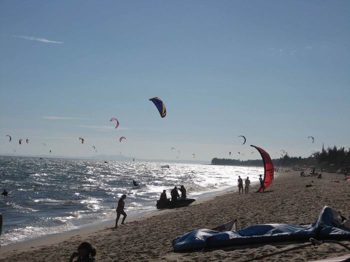 kite boarding and wind surfing Mui Ne, Vietnam